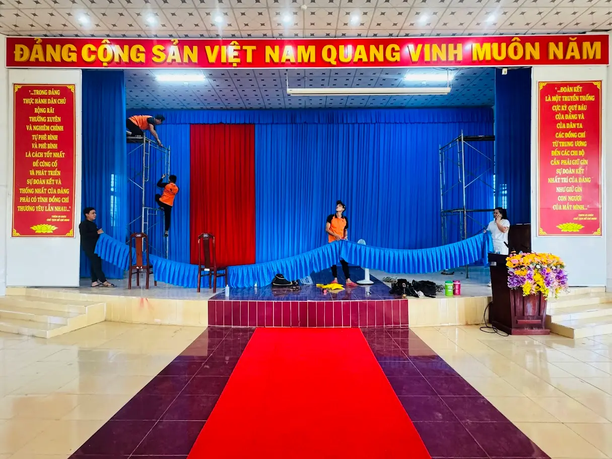 Trang trí hội trường, sự kiện